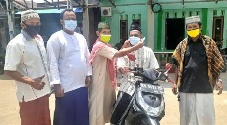 LDII Tanjab Bagikan Masker Gratis