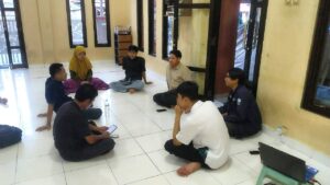 PPG Cikampek Dorong Digitalisasi Presensi Siswa di PAC Sukamekar