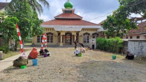 LDII Wangon Gelar Kerja Bakti Nasional untuk Negeri