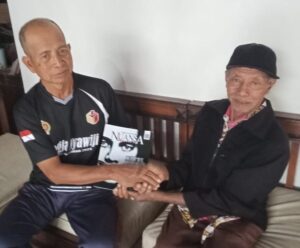 Perkuat Sinergi, PAC LDII Karangsari Jalin Silaturahmi dengan Lurah Supriyono