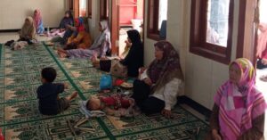 Ibu-Ibu LDII Semin Ikuti Pengajian Daring, Dalami Pentingnya Menjaga Niat dan Tauhid