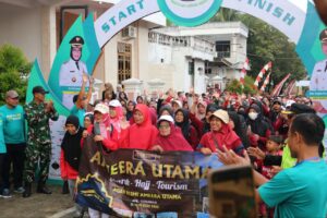 Ribuan Warga Meriahkan Jalan Sehat LDII Sukoharjo