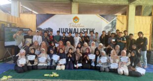 Foto bersama paara peserta