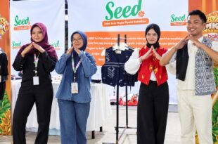 Kayla pemudi asal Palu (dua dari kiri) founder rumah karya bagi penyandang disabilitas