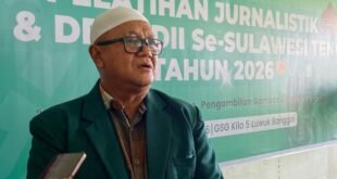 Ketua DPD LDII Poso saat diwawancara oleh tim Lines