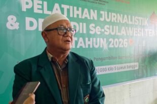Ketua DPD LDII Poso saat diwawancara oleh tim Lines