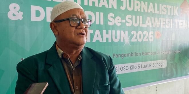Ketua DPD LDII Poso saat diwawancara oleh tim Lines